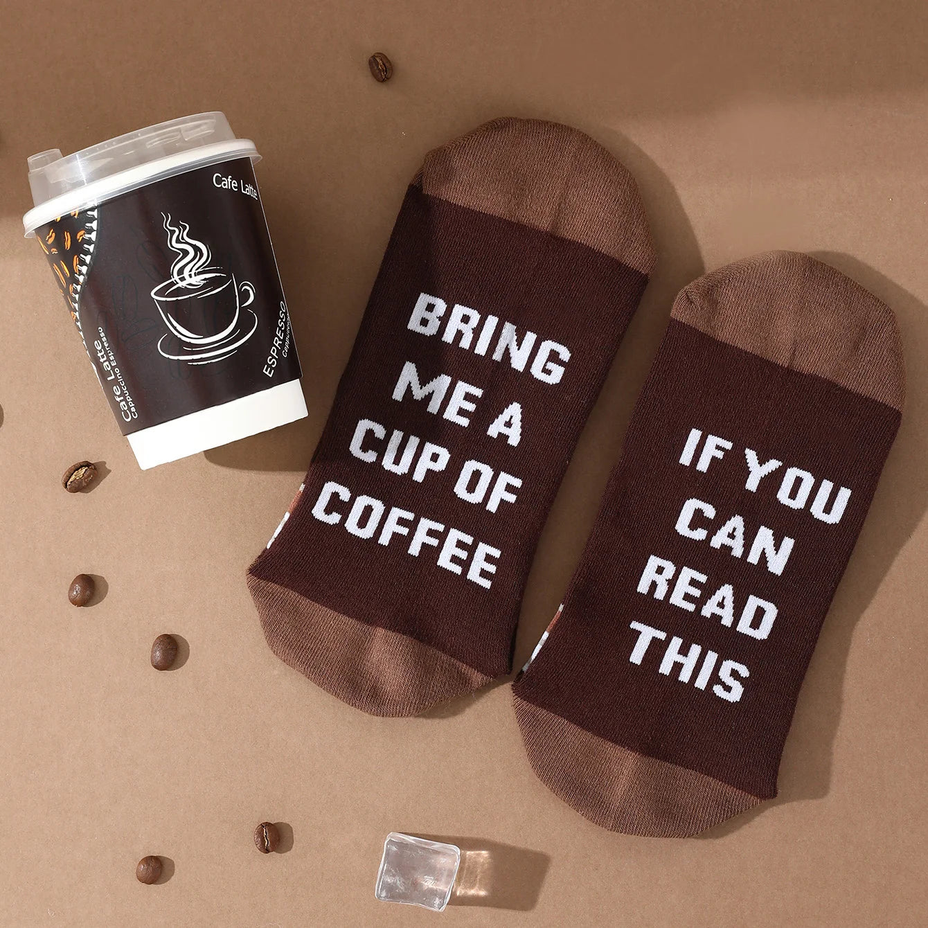 1 Pair of Mid-Calf Men's Socks, Suitable for Both Men and Women, Novelty and Fun Colorful Coffee Cup Gift Box Socks, European and American Fashion Trend Style, Comfortable and Breathable, Party Casual Novelty Gift, Valentine's Day, Christmas, Santa Claus,