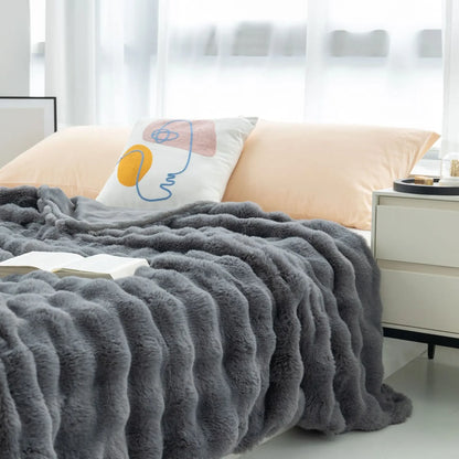 Luxury Faux Rabbit Fur Blankets for Beds Winter Fluffy Plush Throw Blanket Bedroom Sofa Cover Pillowcase Ultra Soft Bubble Throw