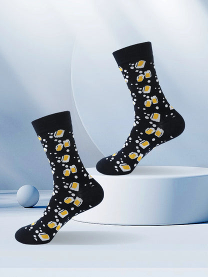 1 pair of mid-calf socks for men and women, featuring a novelty beer can design, practical and suitable for holiday gifting.